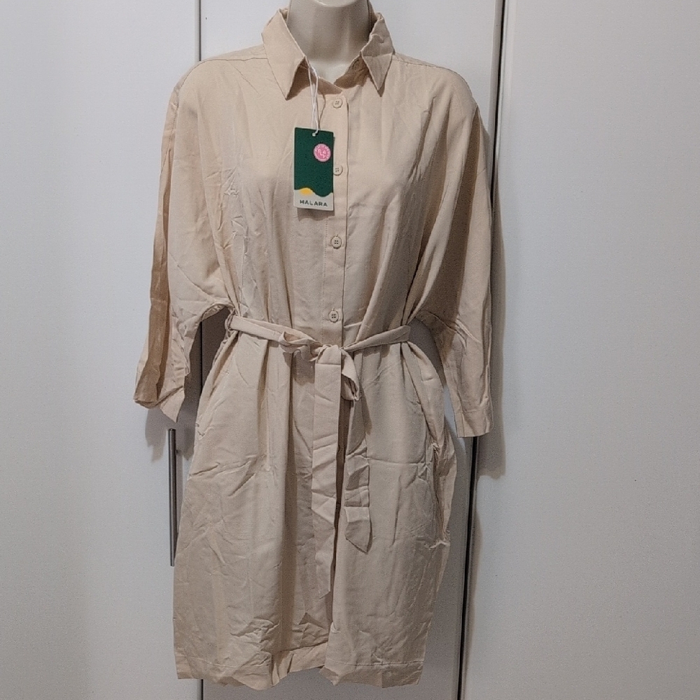 HALARA Cream Midi Dress with Belt